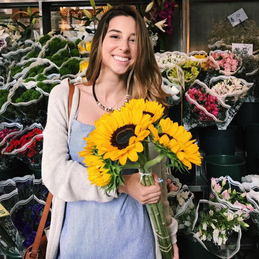 Meet your Posher, Raina